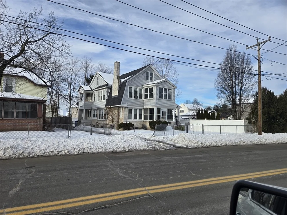 Unit for sale at 1206-1208 St James Ave, Springfield, MA 01104