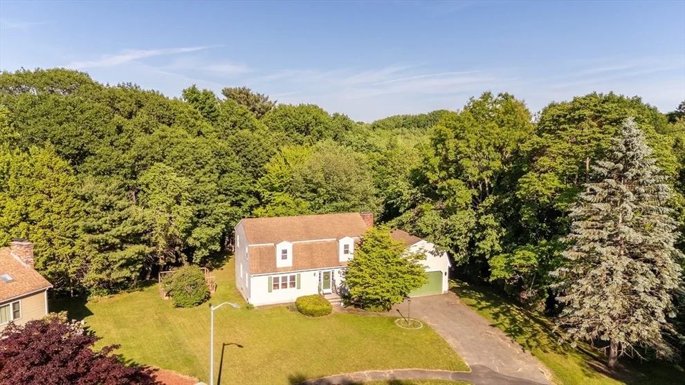 Unit for sale at 83 Tanglewood Dr, Stoughton, MA 02072