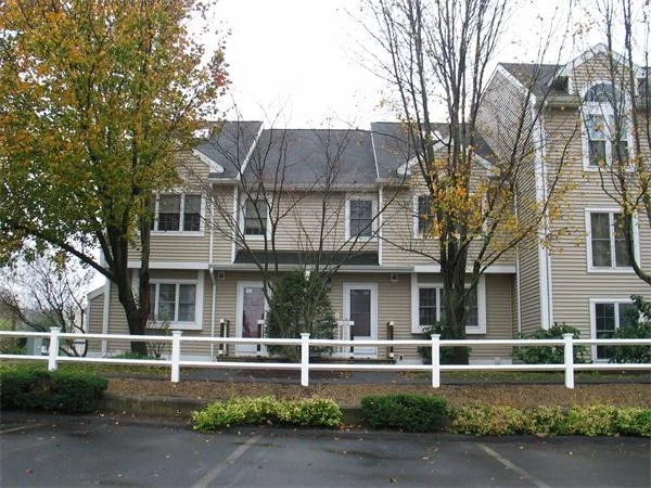Unit for sale at 1302 Carriage Ln, Taunton, MA 02780