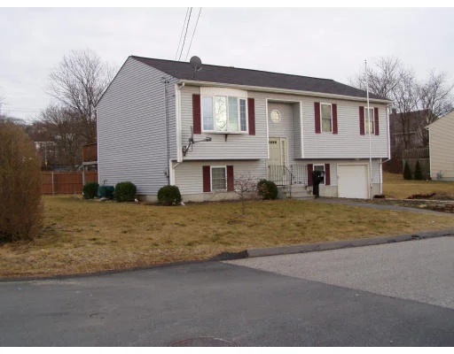 Unit for sale at 10 Roosevelt St, Fall River, MA 02724