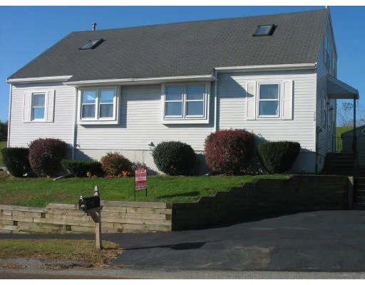 Unit for sale at 28 B Timrod, Worcester, MA 01603