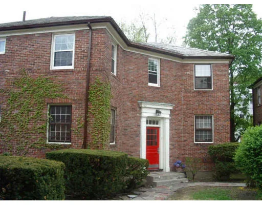 Unit for sale at 5 Garden Court, Cambridge, MA 02138