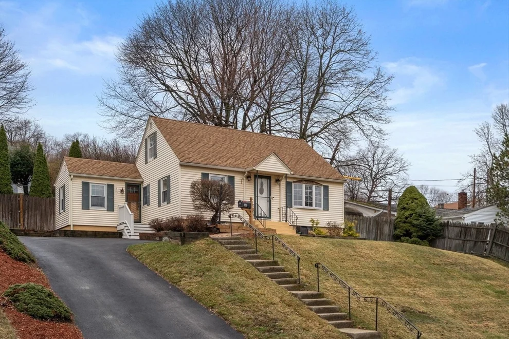 Unit for sale at 40 Colby Ave, Worcester, MA 01605