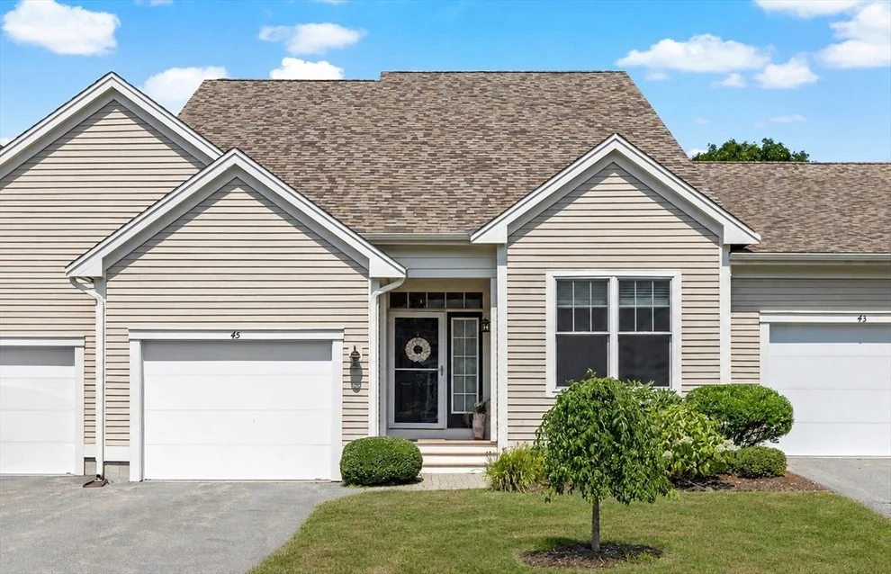 Unit for sale at 45 Grey Hawk Dr, Mashpee, MA 02649