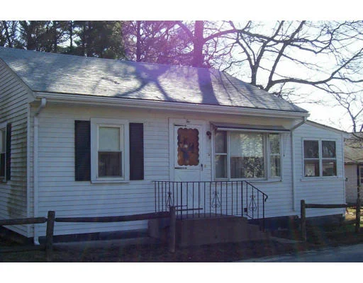 Unit for sale at 2 Treasure Island, Plainville, MA 02762