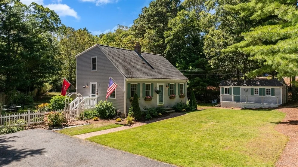Unit for sale at 195 Knotty Pine Lane, Barnstable, MA 02632