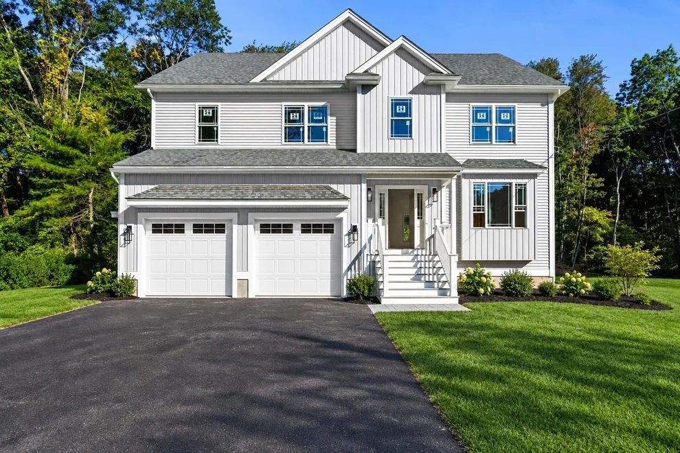 Unit for sale at 160 Vale St, Tewksbury, MA 01876