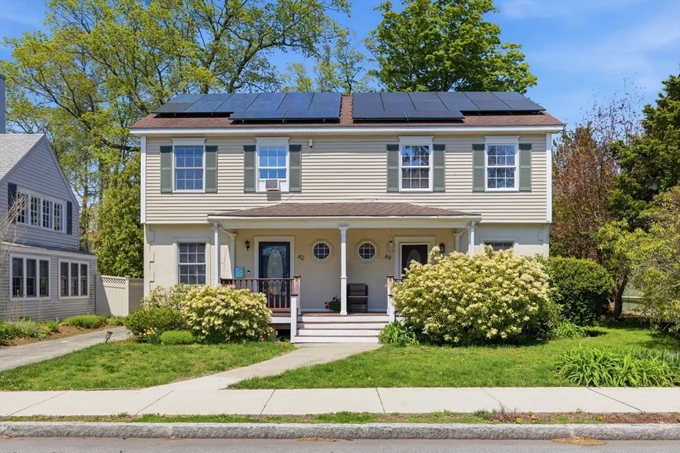Unit for sale at 42 Nelson St, Framingham, MA 01702
