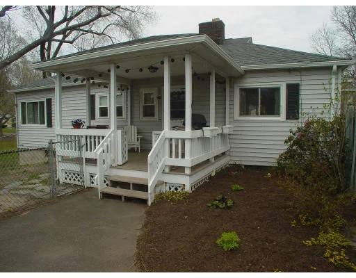 Unit for sale at 152 Lathrop St, South Hadley, MA 01075