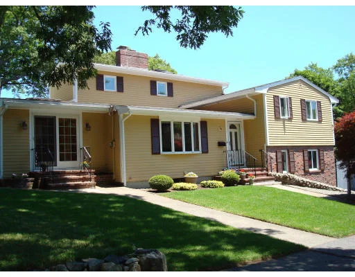 Unit for sale at 70 Sherwood Road, Swampscott, MA 01907