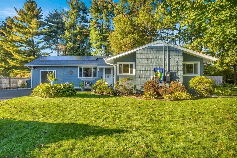 Unit for sale at 32 Lindsay Rd, Springfield, MA 01128
