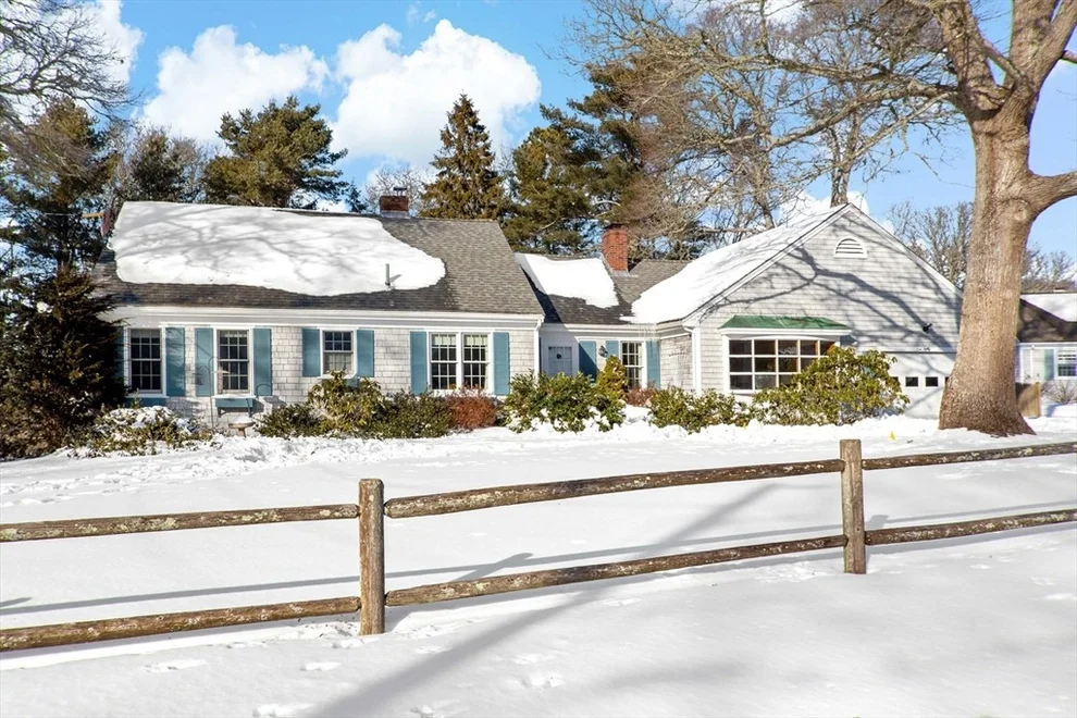 Unit for sale at 180 Pond View Drive, Barnstable, MA 02632