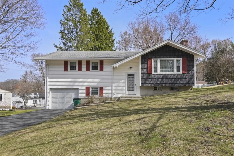 Unit for sale at 17 Ontario Drive, Hudson, MA 01749