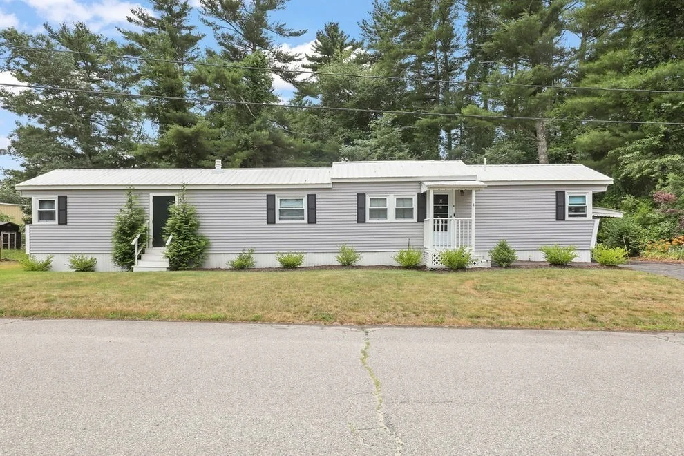 Unit for sale at 4 Siesta Drive, Wareham, MA 02576