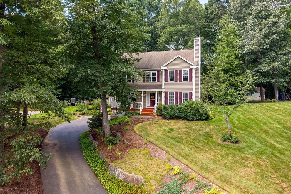 Unit for sale at 27 Tannery Rd., Sturbridge, MA 01518