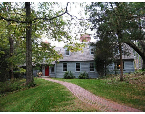 Unit for sale at 2 Diamond Street, Norfolk, MA 02056