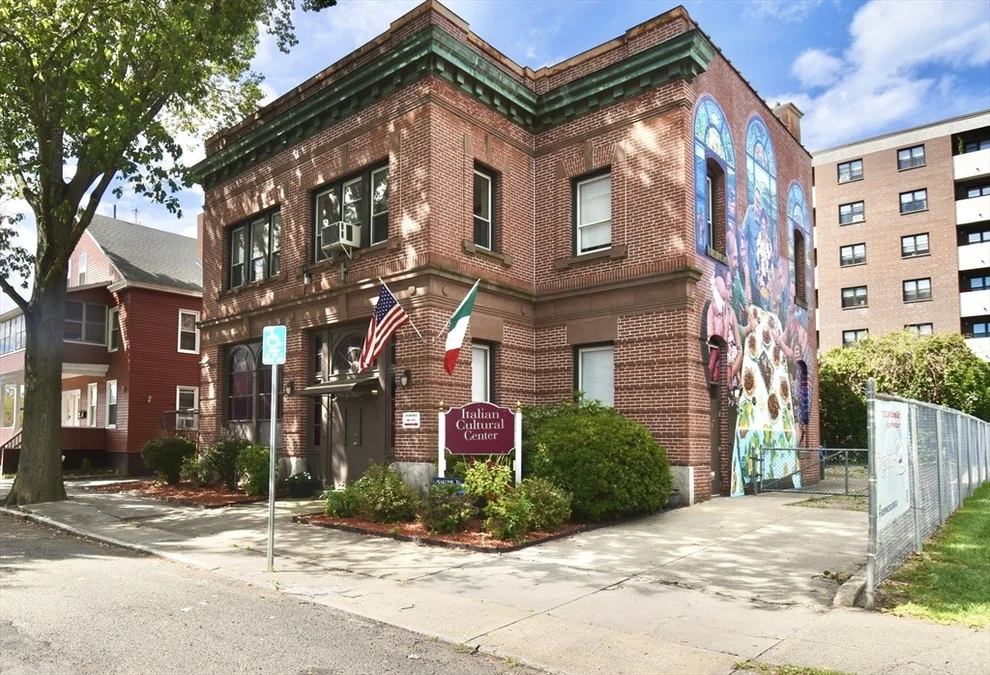 Unit for sale at 56 Margaret St, Springfield, MA 01105