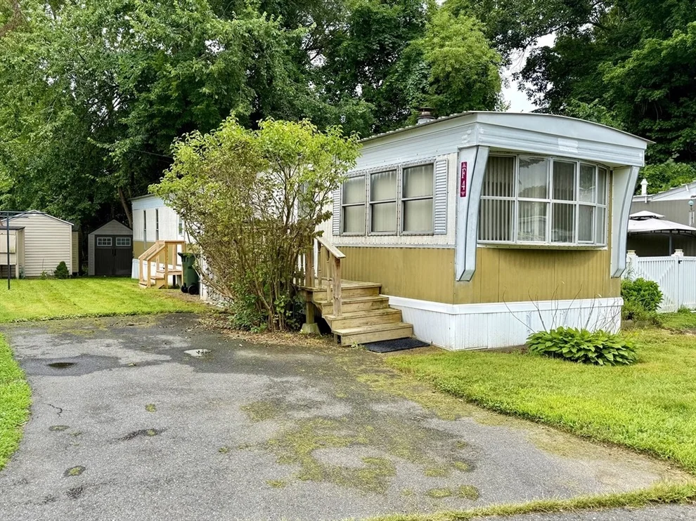 Unit for sale at 229 Miller St, Ludlow, MA 01056