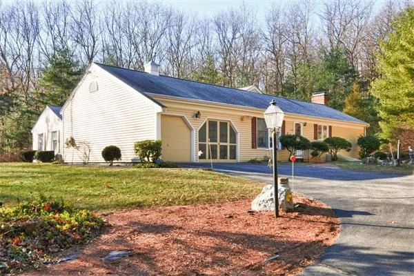 Unit for sale at 152 Wayside Inn Rd, Marlborough, MA 01752