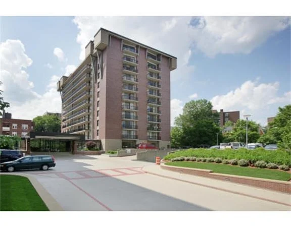 Unit for sale at 50 Longwood Ave, Brookline, MA 02446