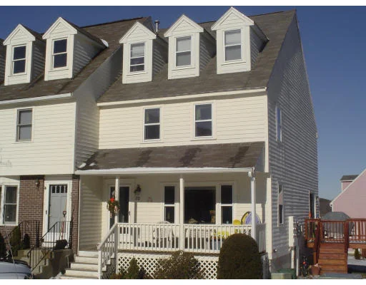 Unit for sale at 88 Merrimack Meadow Ln, Tewksbury, MA 01876