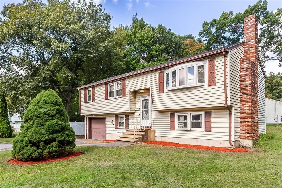 Unit for sale at 72 W Elm Ter, Brockton, MA 02301