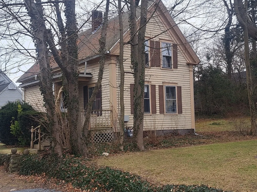 Unit for sale at 19 Bank St, Abington, MA 02351