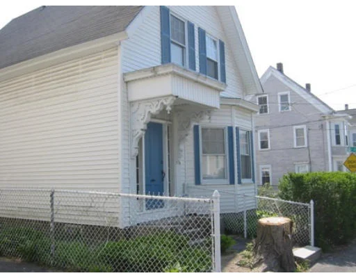 Unit for sale at 176 School Street, Lowell, MA 01854