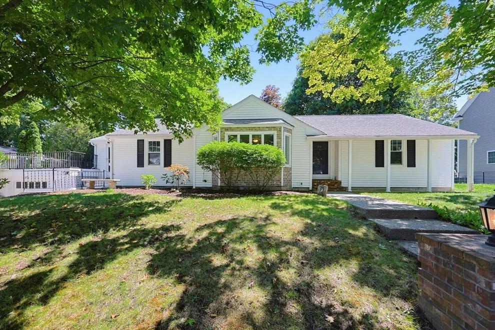 Unit for sale at 20 Tondreau Ave, Attleboro, MA 02703