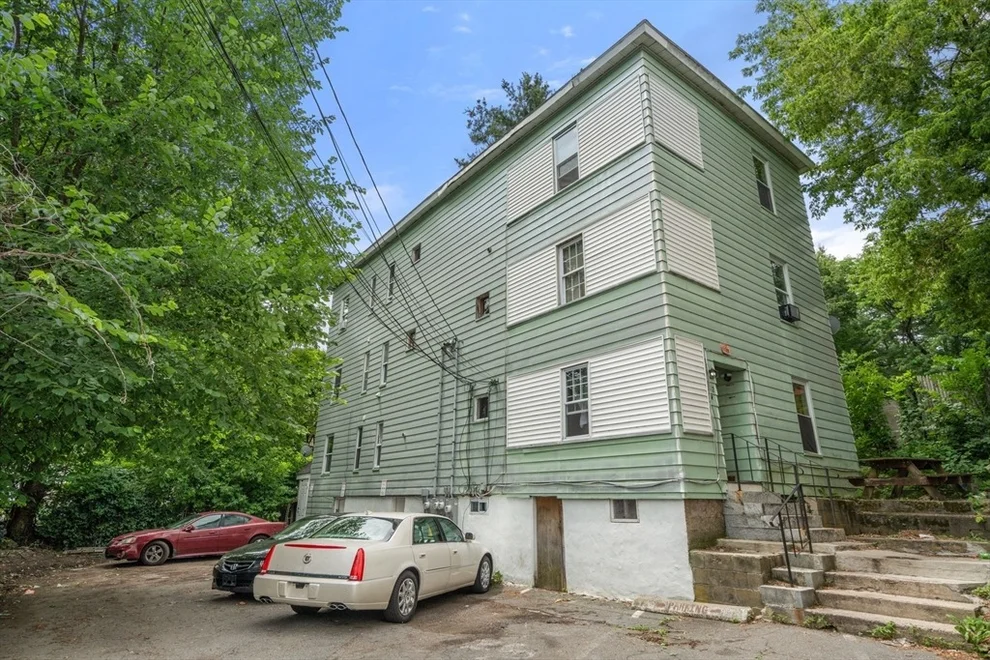 Unit for sale at 12R Granite, Fitchburg, MA 01420