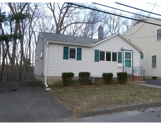 Unit for sale at 31 Pinehurst Ave., Natick, MA 01760