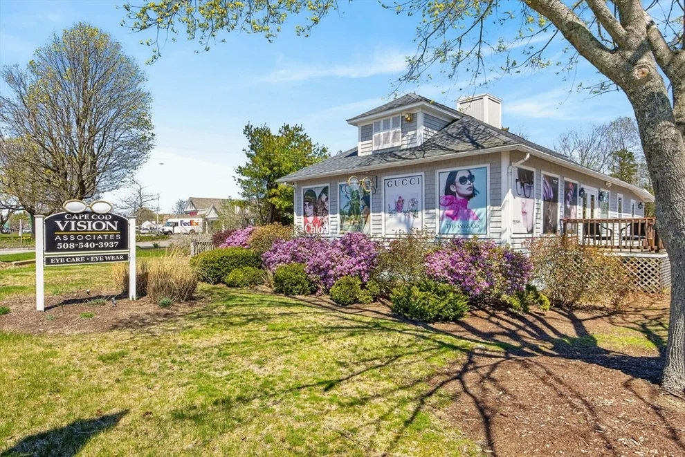 Unit for sale at 87 Davis Straits, Falmouth, MA 02540