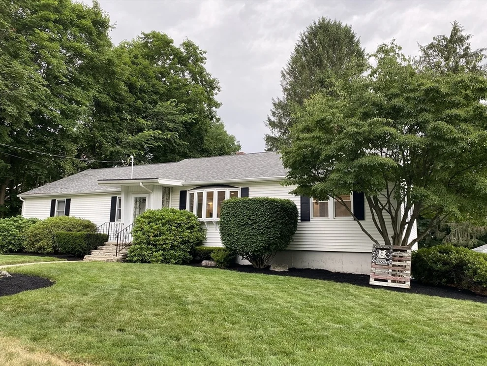 Unit for sale at 3 Winchester Ave, Auburn, MA 01501