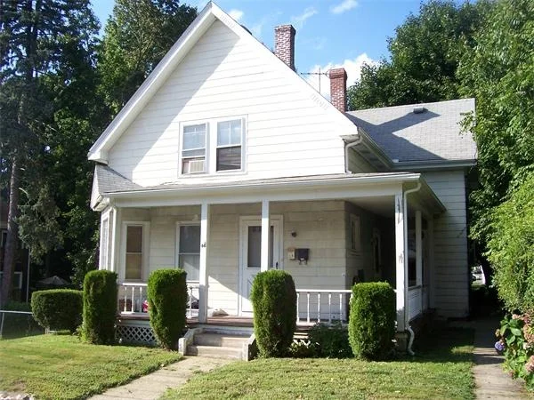 Unit for sale at 40 Shawmut Ave, Marlborough, MA 01752
