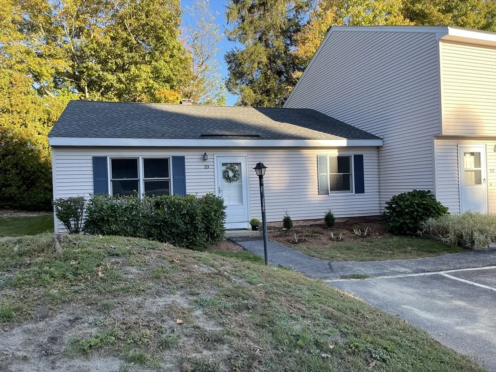 Unit for sale at 103 Main St, Pepperell, MA 01463