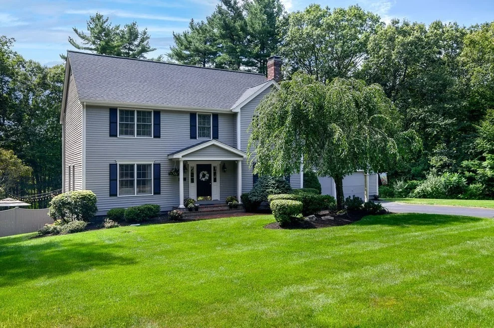 Unit for sale at 1 Wilkeson Way, Foxboro, MA 02035