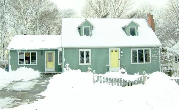 Unit for sale at 16 Pierce Rd., Weymouth, MA 02188
