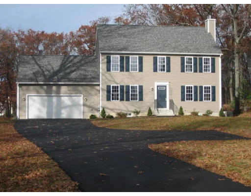 Unit for sale at 325 S. Quinsigamond, Shrewsbury, MA 01545
