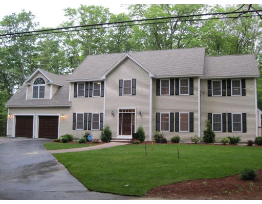 Unit for sale at 80 Hammond St, Acton, MA 01720