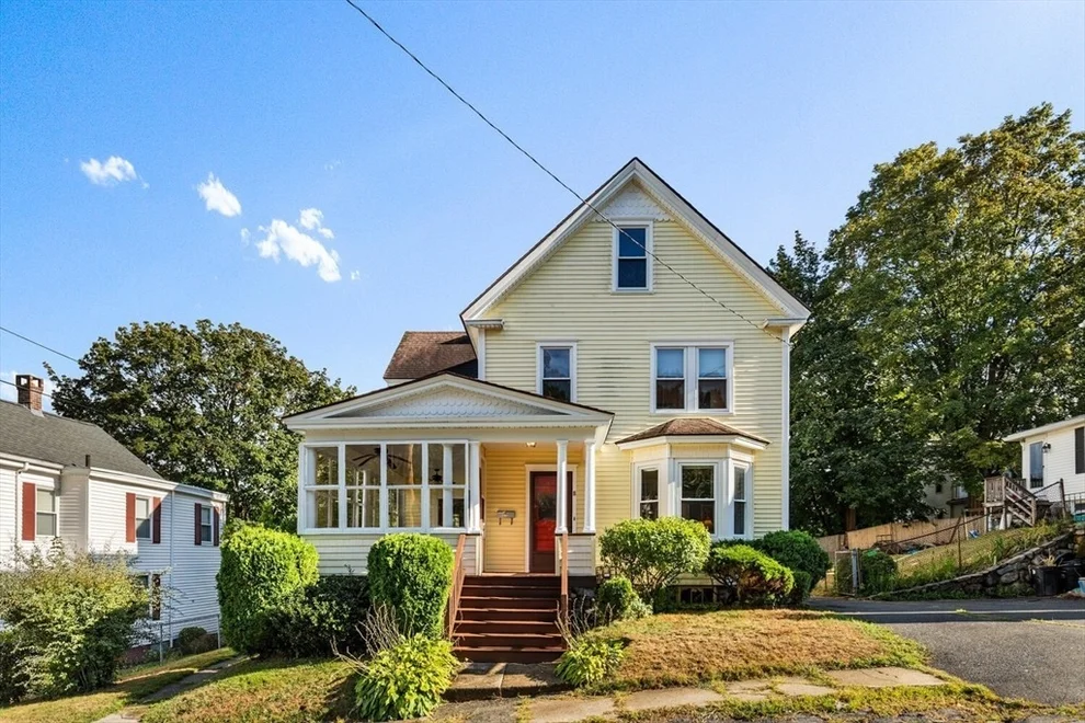 Unit for sale at 8 Greenwood St, Amesbury, MA 01913