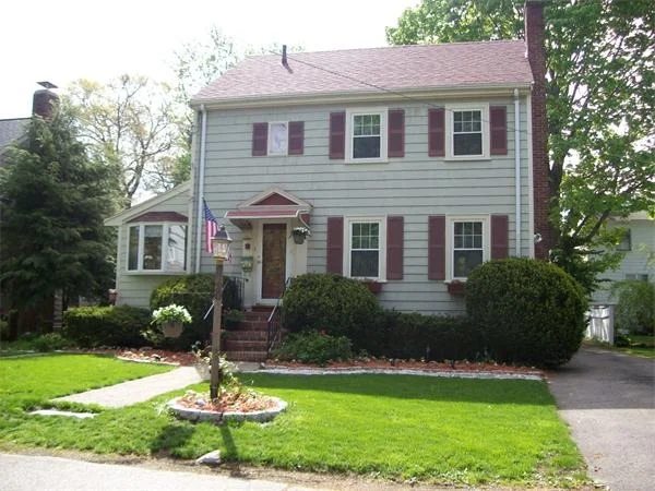 Unit for sale at 20 Artwill St, Milton, MA 02186