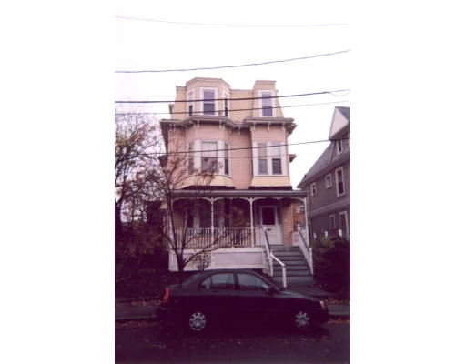 Unit for sale at 32 Dartmouth Street, Somerville, MA 02145