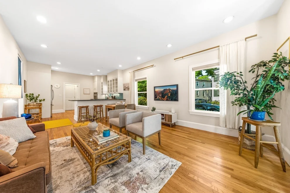 Unit for sale at 36 Oak St, Somerville, MA 02143