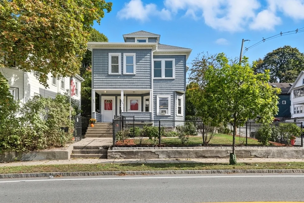 Unit for sale at 415-417 Washington Street, Winchester, MA 01890
