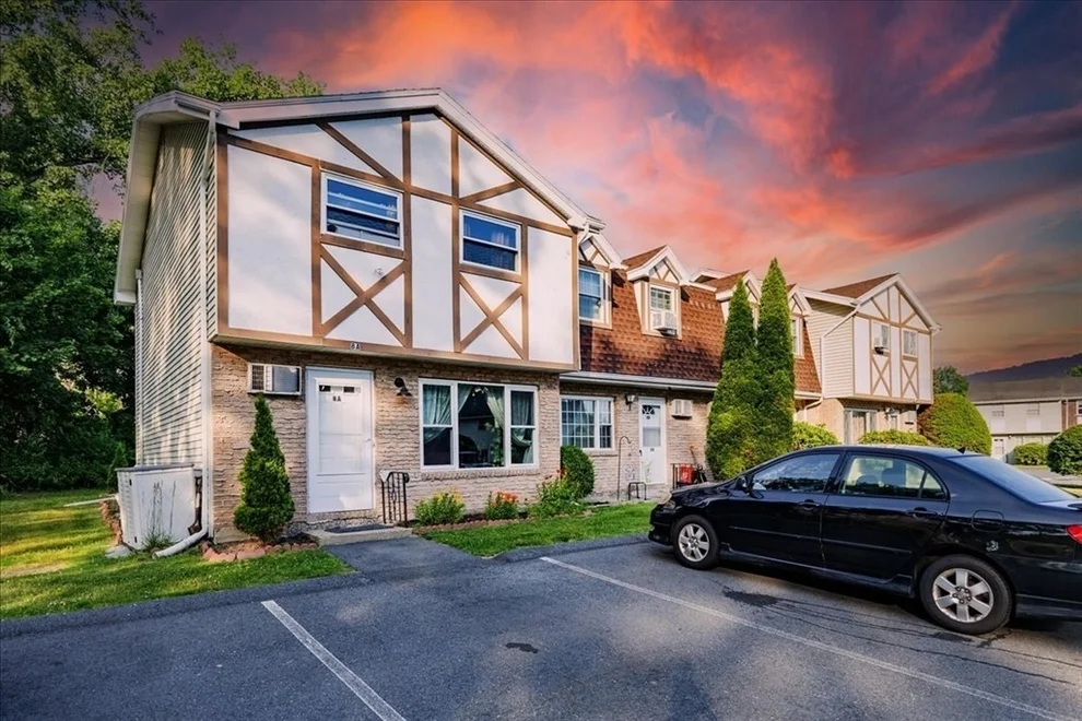 Unit for sale at 945 Riverside Dr, Methuen, MA 01844