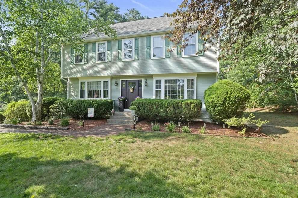 Unit for sale at 11 Leonard St, Carver, MA 02330