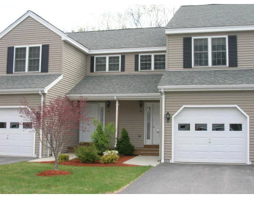 Unit for sale at 52 Bridle Cross Rd, Fitchburg, MA 01420