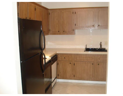 Unit for sale at 26 Willis St, Framingham, MA 01702