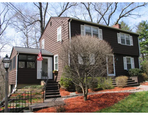 Unit for sale at 6 Arrowhead Road, Topsfield, MA 01983