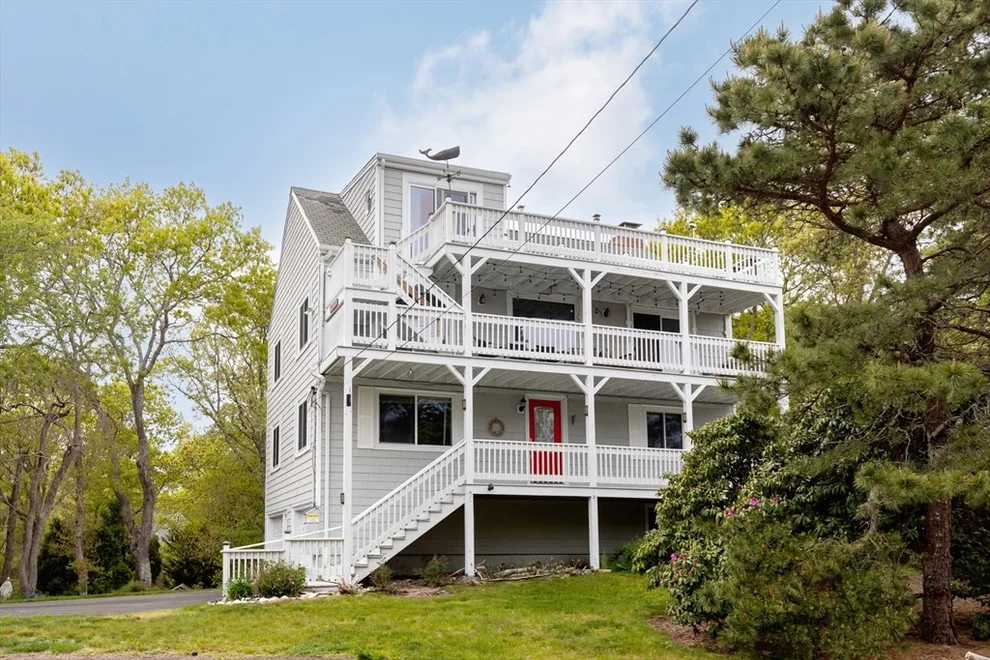 Unit for sale at 18 Remington Ln, Plymouth, MA 02360